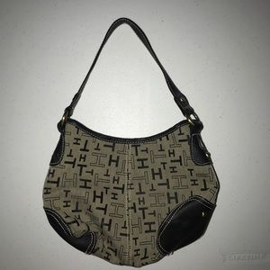 Tommy Hilfiger Signature Purse